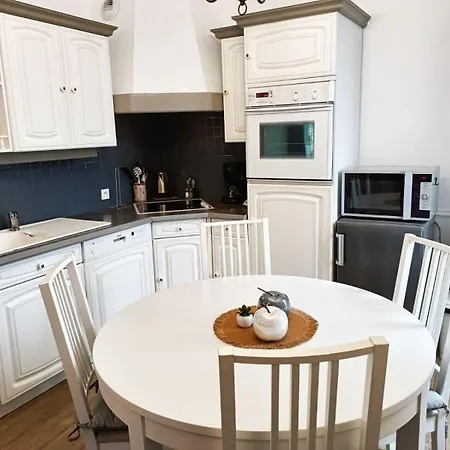 Le 1a, Au Coeur De La *